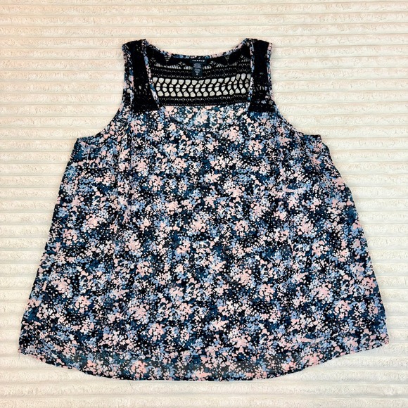 torrid Tops - Torrid Floral Crochet Lace Tank Top Navy Pink Blue Sleeveless Blouse Size 0
